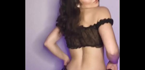 trendsHot Latina Babe Nadia Angel Sensual Dancing in Lingerie